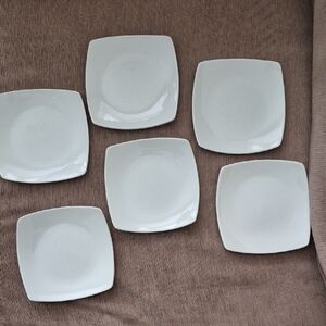 Elegant White Square Dessert/Appetizer Plates Set